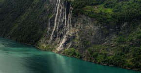 Seven Sisters Waterfall-Norway
